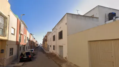 Terraced house on Natación Street photo 3