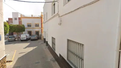 Casa adosada en calle José Gómez Abad photo 3