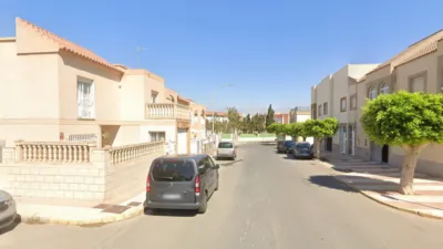 Semi-detached house on Calle de Vilanova i la Geltrú, 3 photo 2