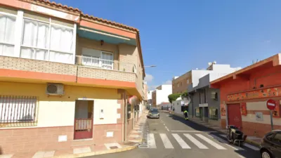 Flat on Avenida de Juan Bonachera, 206 photo 3