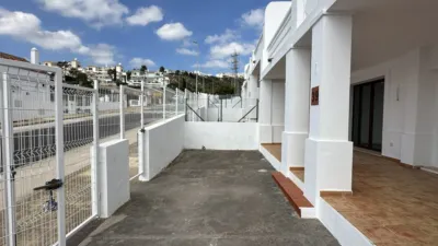 Semi-detached chalet in Urbanización Doña Julia photo 9