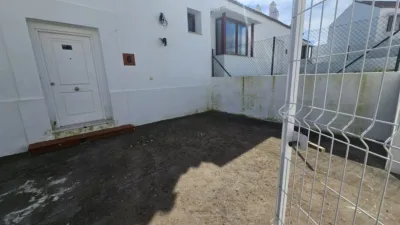 Semi-detached chalet on Calle Higuera photo 3