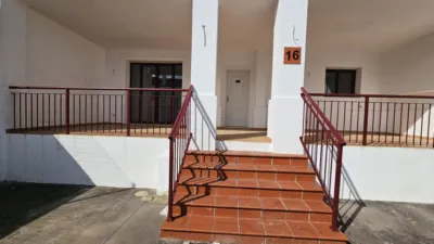 Semi-detached chalet in Urbanización Doña Julia photo 4