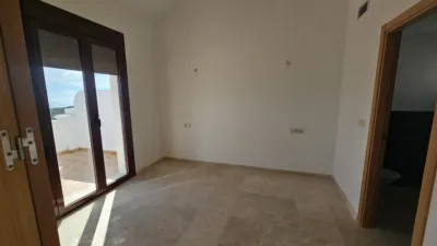 Semi-detached chalet in Urbanización Doña Julia photo 6