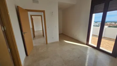 Semi-detached chalet in Urbanización Doña Julia photo 6