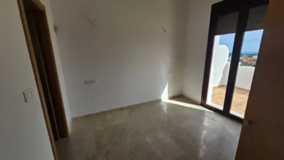 Semi-detached chalet in Urbanización Doña Julia photo 10