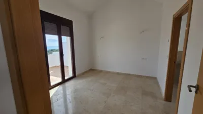 Semi-detached chalet in Urbanización Doña Julia photo 5