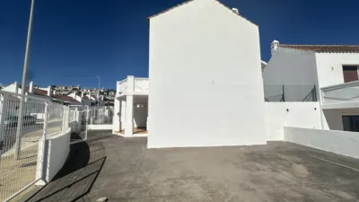 Semi-detached chalet in Urbanización Doña Julia, No. 1 photo 8