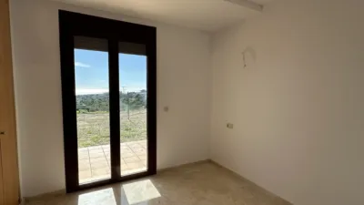 Semi-detached chalet on Higuera Street photo 48