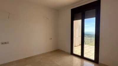 Semi-detached chalet on Higuera Street photo 42
