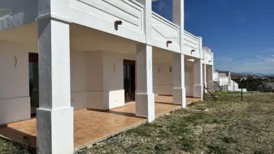 Semi-detached chalet on Higuera Street photo 66