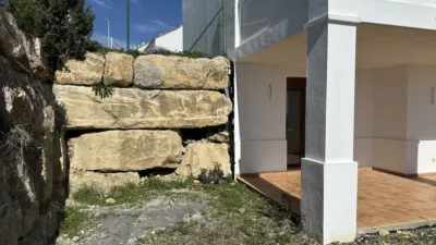 Semi-detached chalet on Higuera Street photo 68