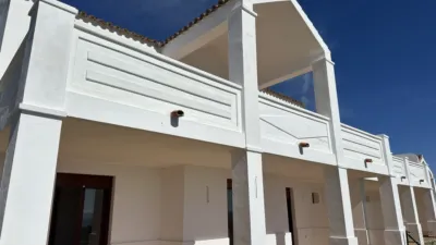 Semi-detached chalet on Higuera Street photo 61