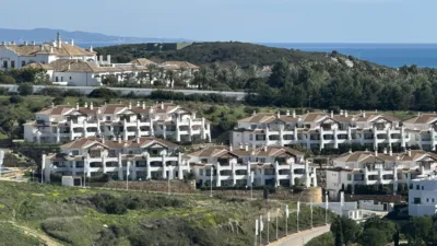 Semi-detached chalet on Higuera Street photo 34