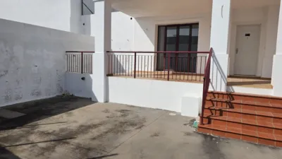 Semi-detached chalet in Urbanización Doña Julia photo 5