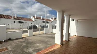 Semi-detached chalet in Urbanización Doña Julia photo 7
