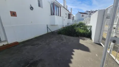 Semi-detached chalet in Urbanización Doña Julia photo 3