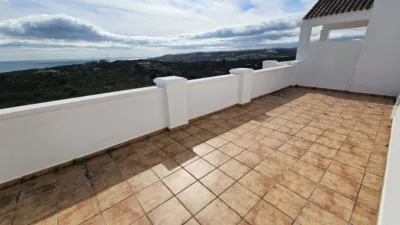 Semi-detached chalet in Urbanización Doña Julia photo 2