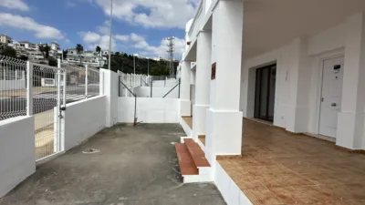 Semi-detached chalet in Urbanización Doña Julia photo 8