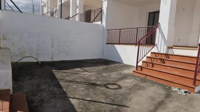 Semi-detached chalet in Urbanización Doña Julia photo 2