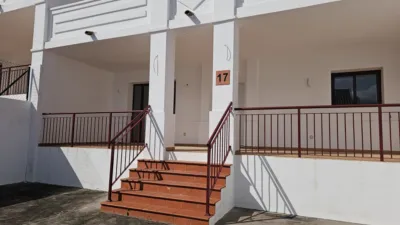 Semi-detached chalet in Urbanización Doña Julia photo 3