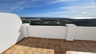 Semi-detached chalet in Urbanización Doña Julia photo 9