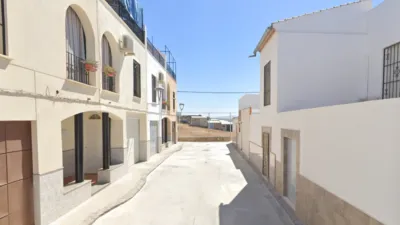 Casa en venta en Calle del Germinal, 1 - Más