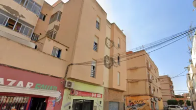 Flat on Pedro Salinas Street photo 4