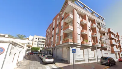Top-floor apartment on Calle de los Reyes Católicos photo 5