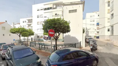 Apartment on Calle de la Peineta photo 5