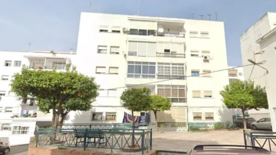 Apartment on Calle de la Peineta photo 3