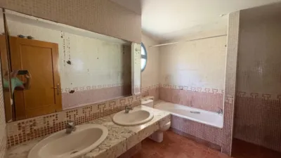 Semi-detached house on Calle de la Zarzuela photo 51