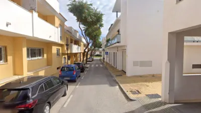Apartment on Calle Maria Teresa Leon photo 7