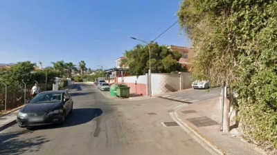 Semi-detached house on Canario Street photo 4