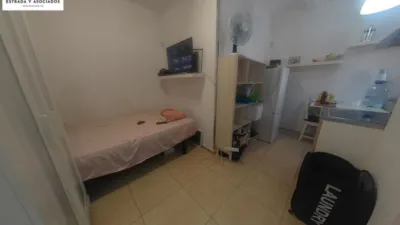 Flat on Carrer de Pere Galvany photo 2