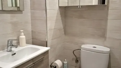 Flat on Carrer d'Isaac Albéniz photo 11