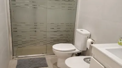 Flat on Carrer d'Isaac Albéniz photo 8