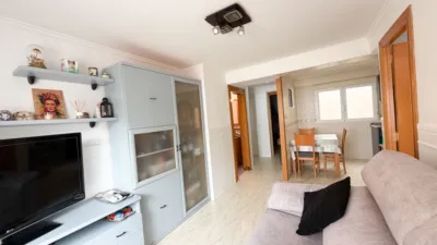 Apartment on Calle de Bernia photo 2
