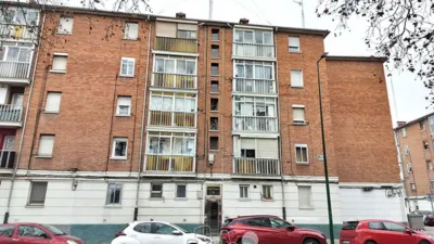 Piso en venta en Paseo del Prado de la Magdalena, Hospital-Rondilla-Santa Clara (Valladolid Capital) de 135.000 €