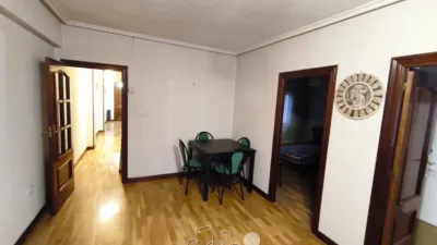Piso en alquiler en Calle de los Embajadores, cerca de Calle Abierta, Las Delicias (Valladolid Capital) de 670 €<span>/mes</span>