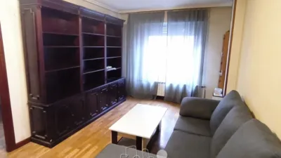 Piso en alquiler en Calle de los Embajadores, cerca de Calle Abierta, Las Delicias (Valladolid Capital) de 670 €<span>/mes</span>