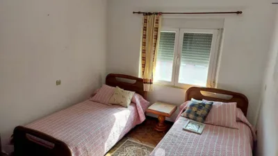 Piso en venta en Avenida de Burgos, cerca de Calle de Cáceres, La Victoria (Valladolid Capital) de 149.000 €