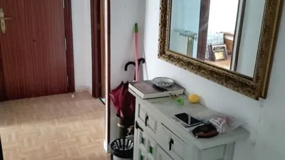 Piso en venta en Avenida de Burgos, cerca de Calle de Cáceres, La Victoria (Valladolid Capital) de 149.000 €