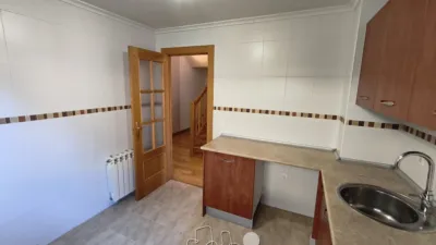Chalet pareado en venta en Calle Piña De Esgueva, Renedo de Esgueva de 285.500 €