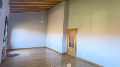 Chalet pareado en venta en Calle Piña De Esgueva, Renedo de Esgueva de 285.500 €