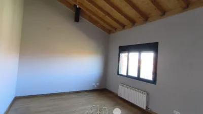 Chalet pareado en venta en Calle Piña De Esgueva, Renedo de Esgueva de 285.500 €