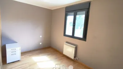 Chalet pareado en venta en Calle Piña De Esgueva, Renedo de Esgueva de 285.500 €