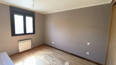 Chalet pareado en venta en Calle Piña De Esgueva, Renedo de Esgueva de 285.500 €
