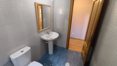 Chalet pareado en venta en Calle Piña De Esgueva, Renedo de Esgueva de 285.500 €