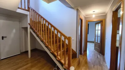 Chalet pareado en venta en Calle Piña De Esgueva, Renedo de Esgueva de 285.500 €